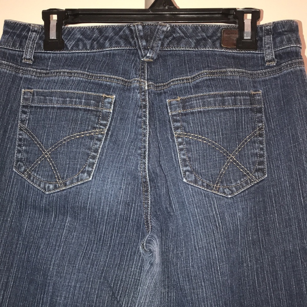 Tommy Hilfiger “HOPE” style Bootcut Jeans SIZE 10R - Picture 5 of 9